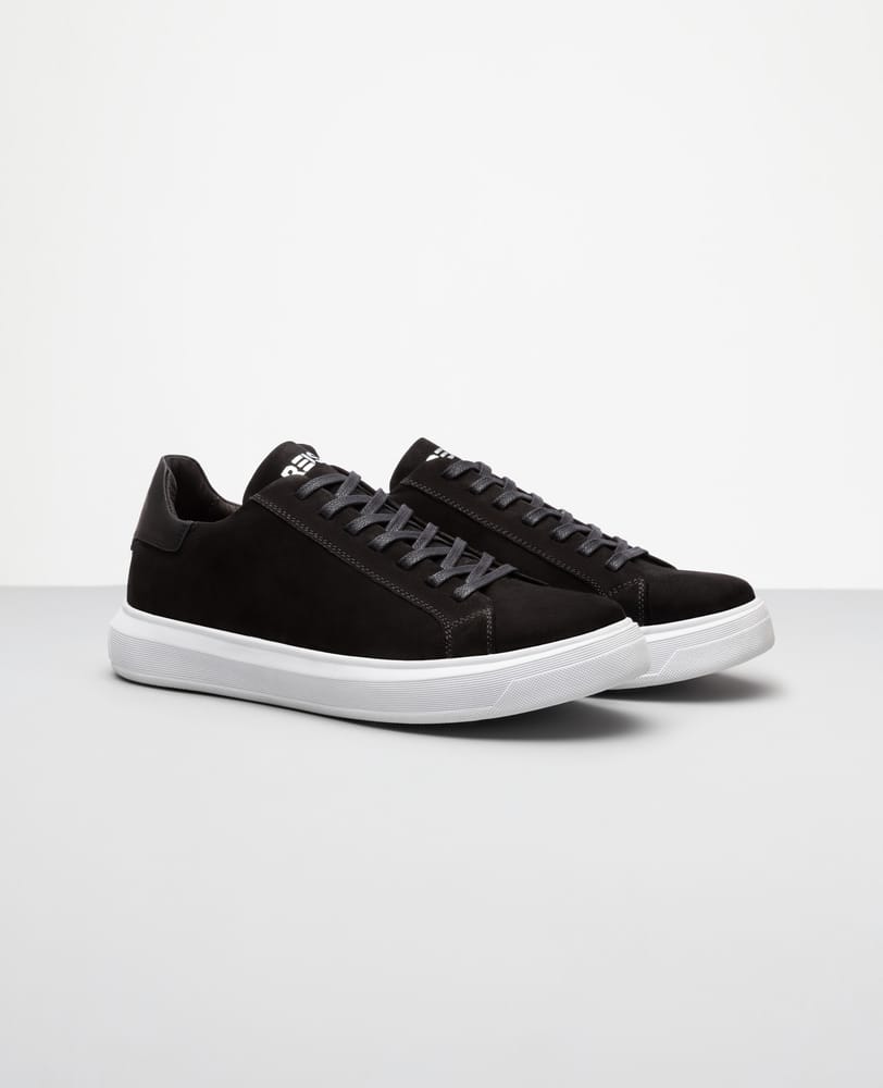 Tenis casual nobuck preto RS8 vista lateral externa