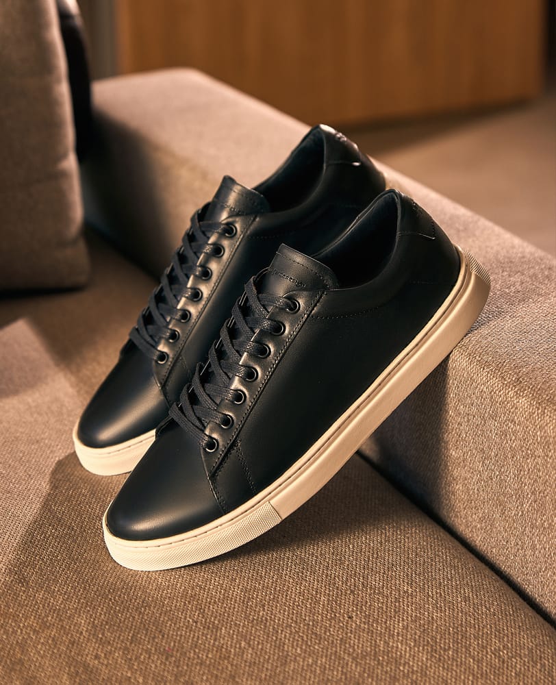 Tenis casual preto RSX vista lateral