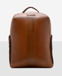 Kit em Movimento Reise – Mochila Marrom e Necessaire Stuttgart em Couro Premium