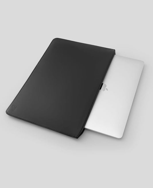 Case Notebook Couro Preta I NYC