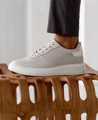 Tênis Casual Off White Carrera