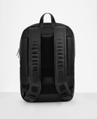 Mochila Slim Couro Preta New York Vista Traseira