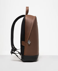 Mochila Barcelona Floater Dark Tan Marrom