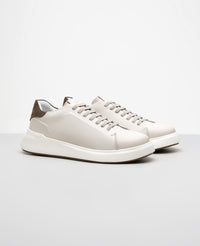 Tênis de Couro Off White RS6 GT