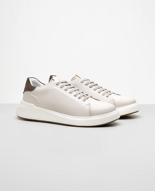 Tênis de Couro Off White RS6 GT