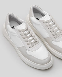 Tênis de Couro Off White 911 GT