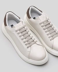Tênis de Couro Off White RS6 GT