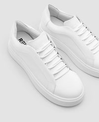 Tênis de Couro Branco RS8 Avant