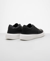 Tenis casual 911 preto vista traseira do calcanhar