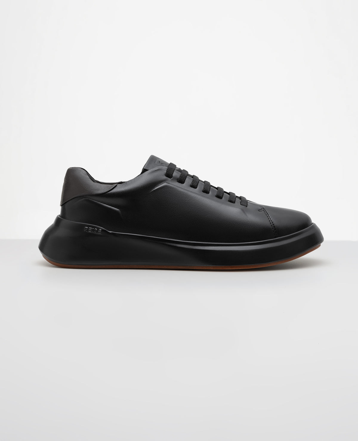 Tênis Casual All Black RS6 GT – Reise