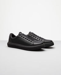 Tênis casual all black RS6 vista lateral externa