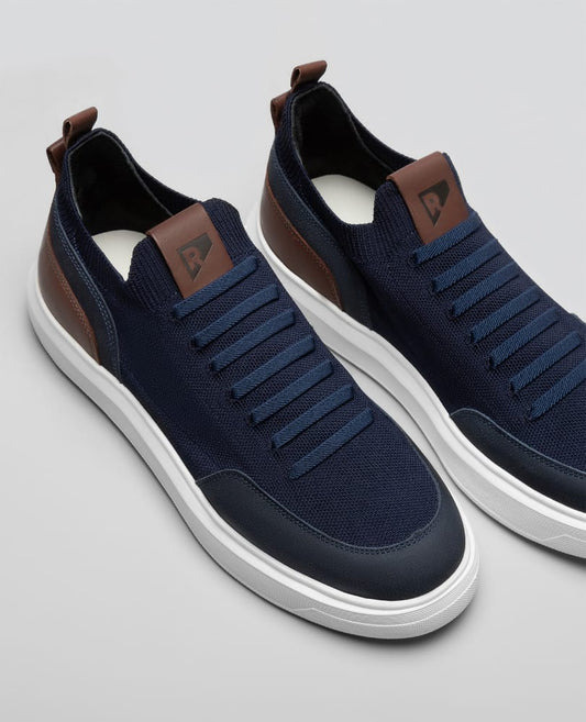 Tenis casual azul marinho RS Knit vista superior do cabedal