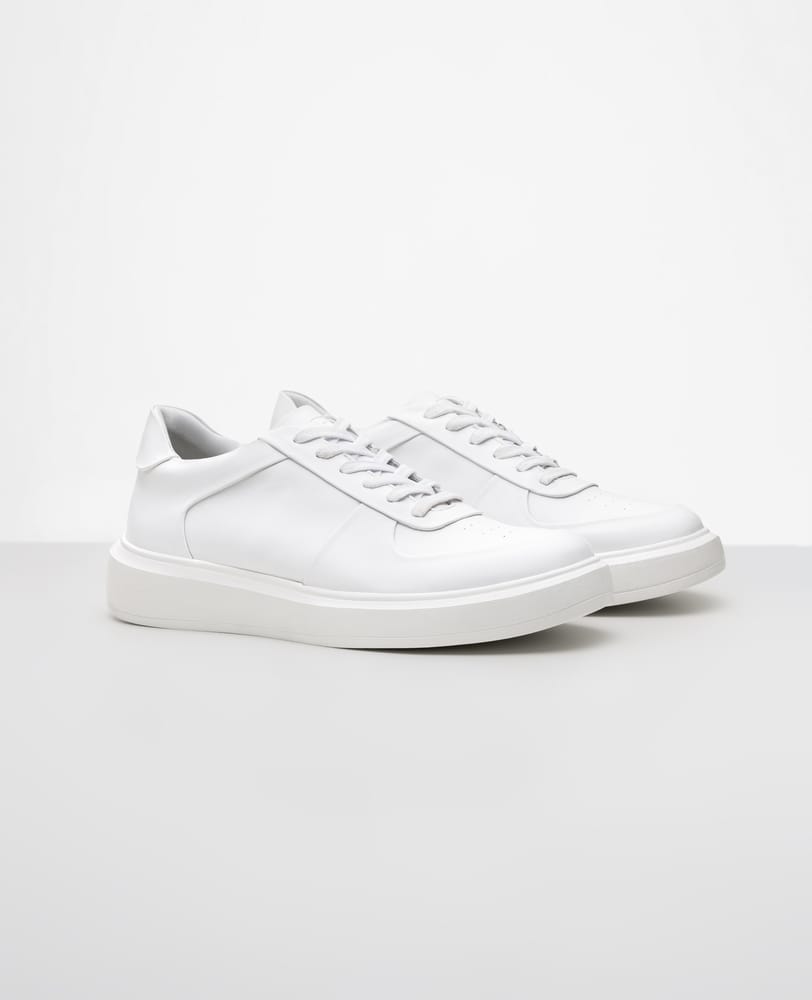 Tenis casual branco 911 vista lateral externa