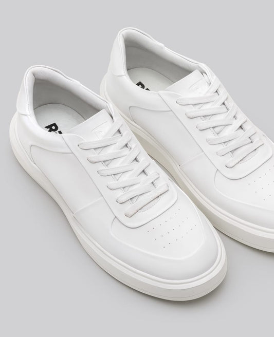 Tenis casual branco 911 vista superior do cabedal