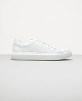 Tênis Casual Branco RS6 em couro premium vista 3/4