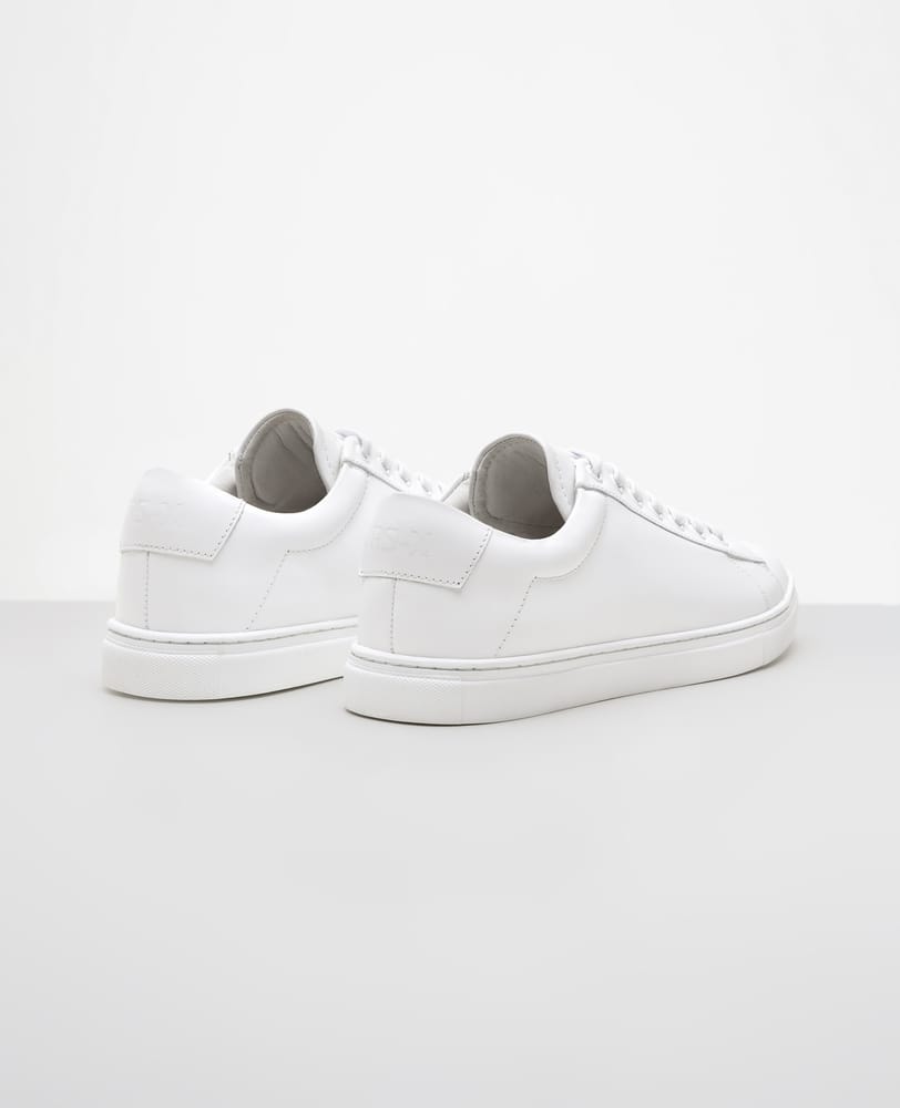 Tenis casual branco RSX vista traseira do calcanhar
