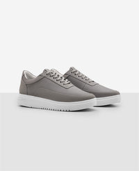 Tenis casual cinza RS7 vista lateral externa