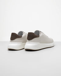Tenis Casual Off White RS6 GT Vista traseira distante