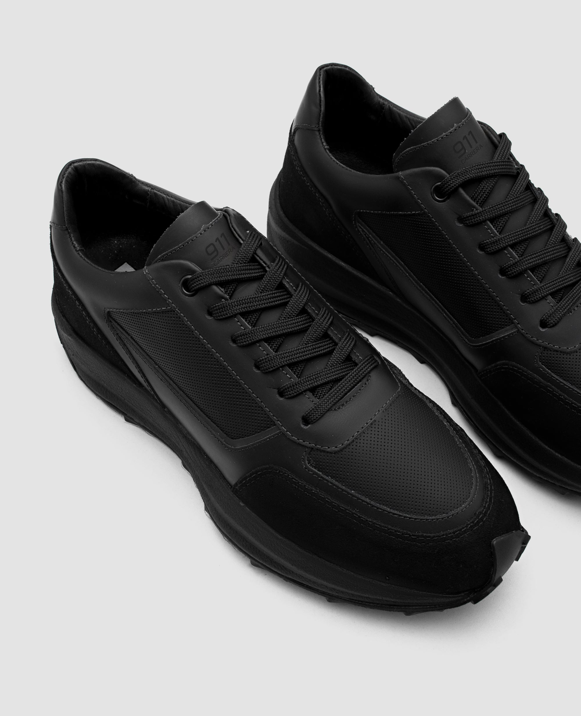 Tenis de Couro All Black 911 Carrera Vista superior