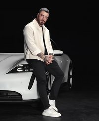 Tênis de Couro Off White 911 GT