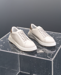 Tênis de Couro Off White RS6 GT