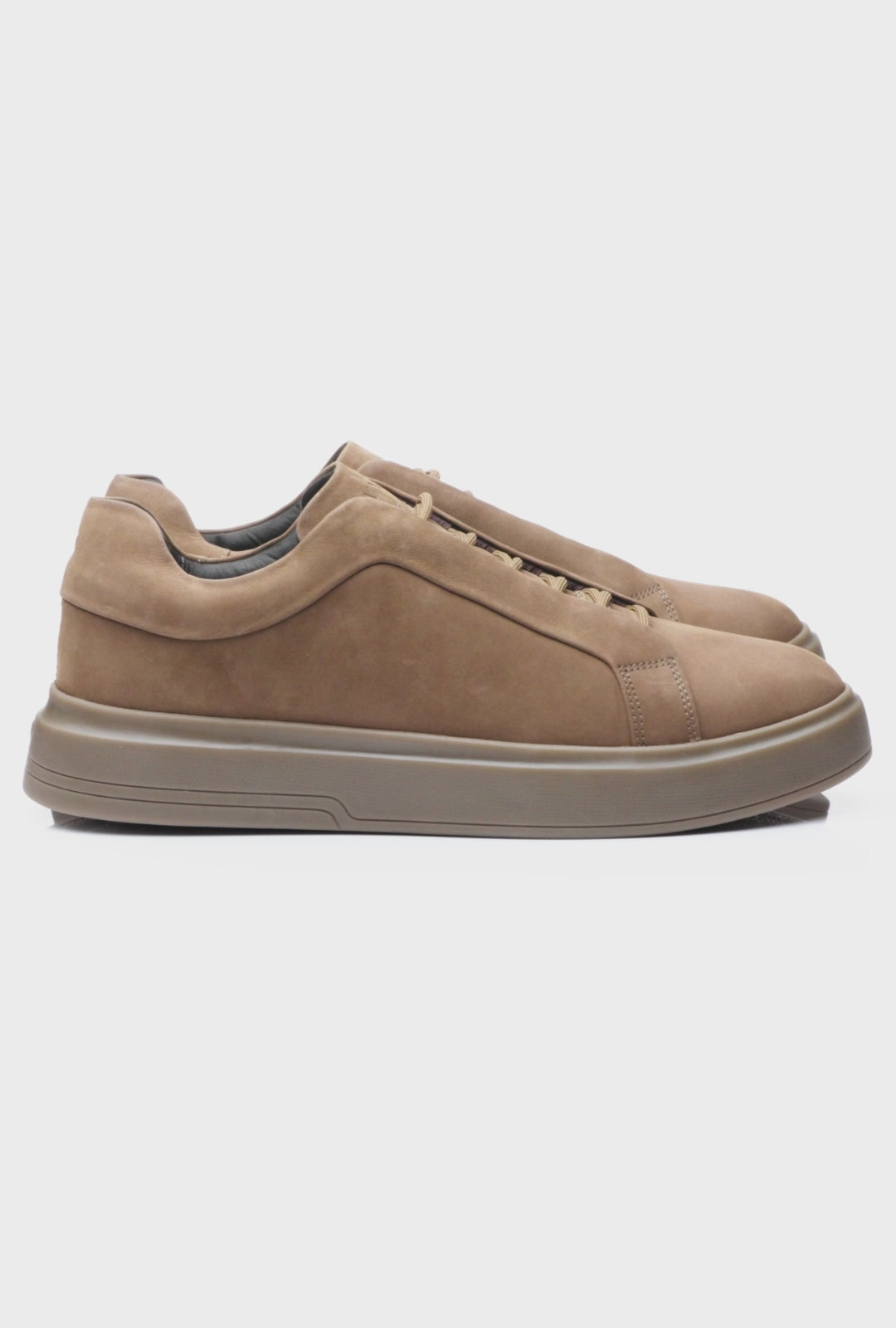 Tênis Casual RS8 Avant Monochrome Caqui